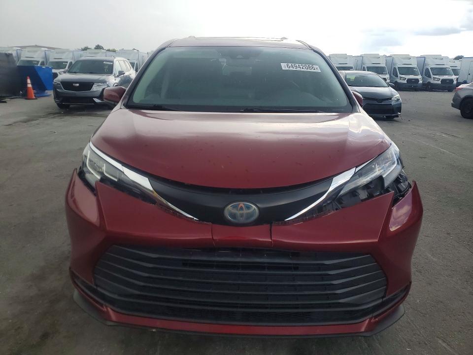 Photo 5 from auction – 2021 TOYOTA SIENNA with VIN 5TDBRKEC3MS008349