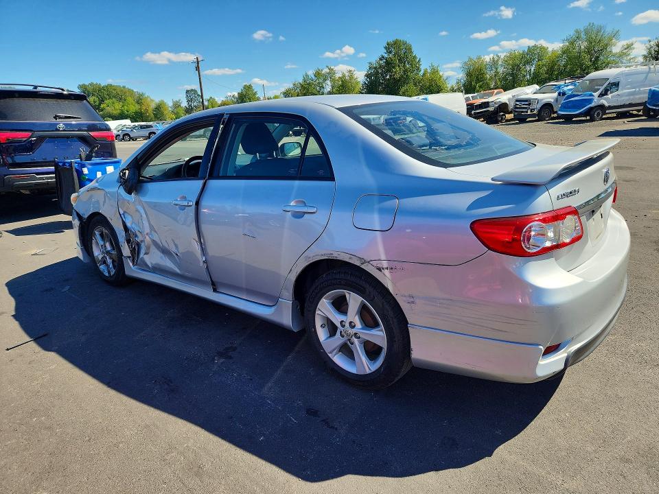 Photo 2 from auction – 2013 TOYOTA COROLLA with VIN 5YFBU4EE3DP129869