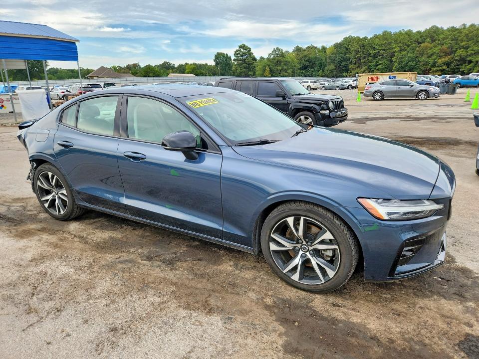 Photo 4 from auction – 2024 VOLVO S60 with VIN 7JRL12FK4RG294944