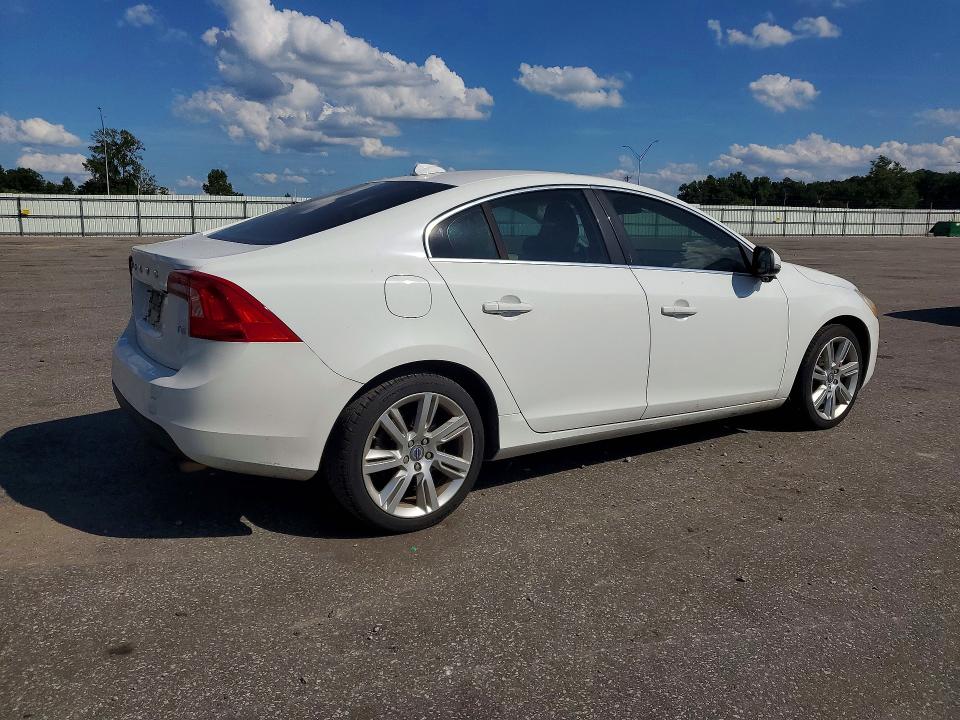 Photo 3 from auction – 2012 VOLVO S60 with VIN YV1622FS3C2129796