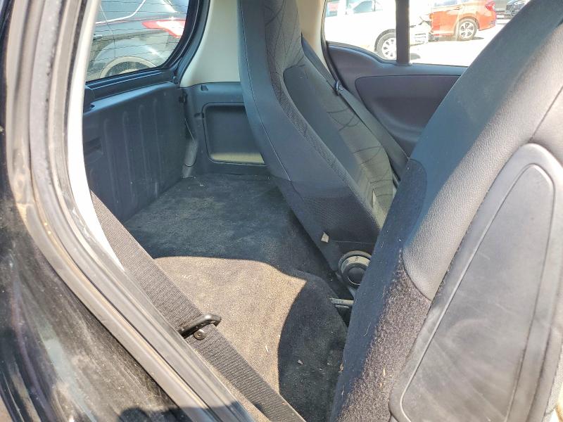 Photo 10 from auction – 2016 SMART FORTWO with VIN WMEEJ9AA6GK842677