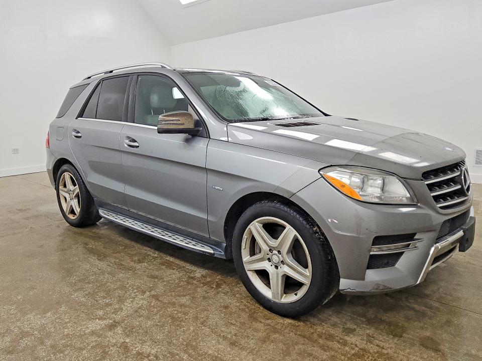 Photo 4 from auction – 2012 MERCEDES-BENZ ML with VIN 4JGDA7DB3CA056947