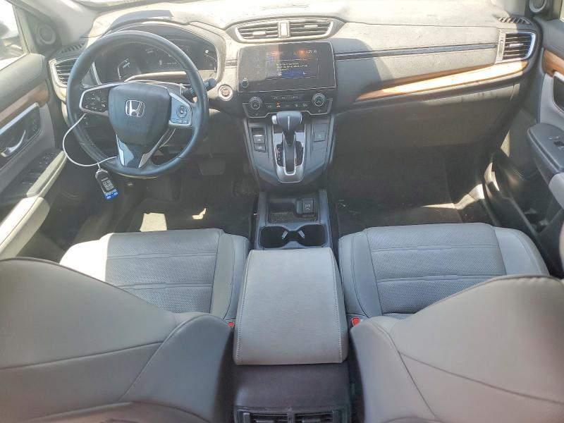 Photo 8 from auction – 2017 HONDA CR-V with VIN 7FARW1H86HE047928