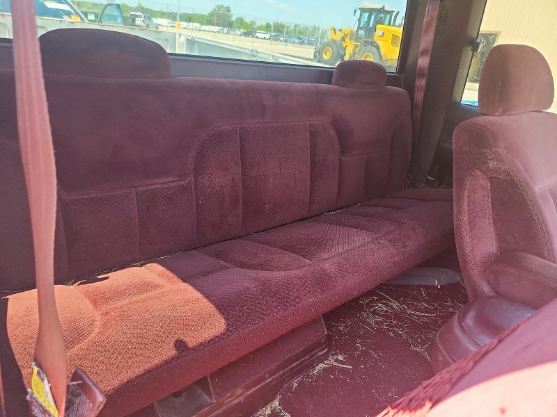 Photo 10 from auction – 1995 CHEVROLET GMT-400 with VIN 2GCEK19K8S1262124