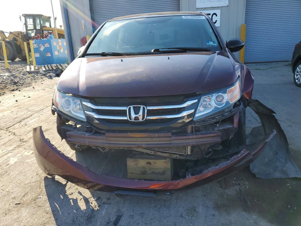 Photo 5 from auction – 2016 HONDA ODYSSEY with VIN 5FNRL5H2XGB075284