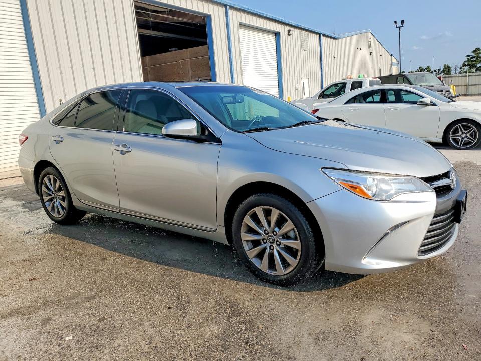 Photo 4 from auction – 2017 TOYOTA CAMRY with VIN 4T1BF1FK2HU726805