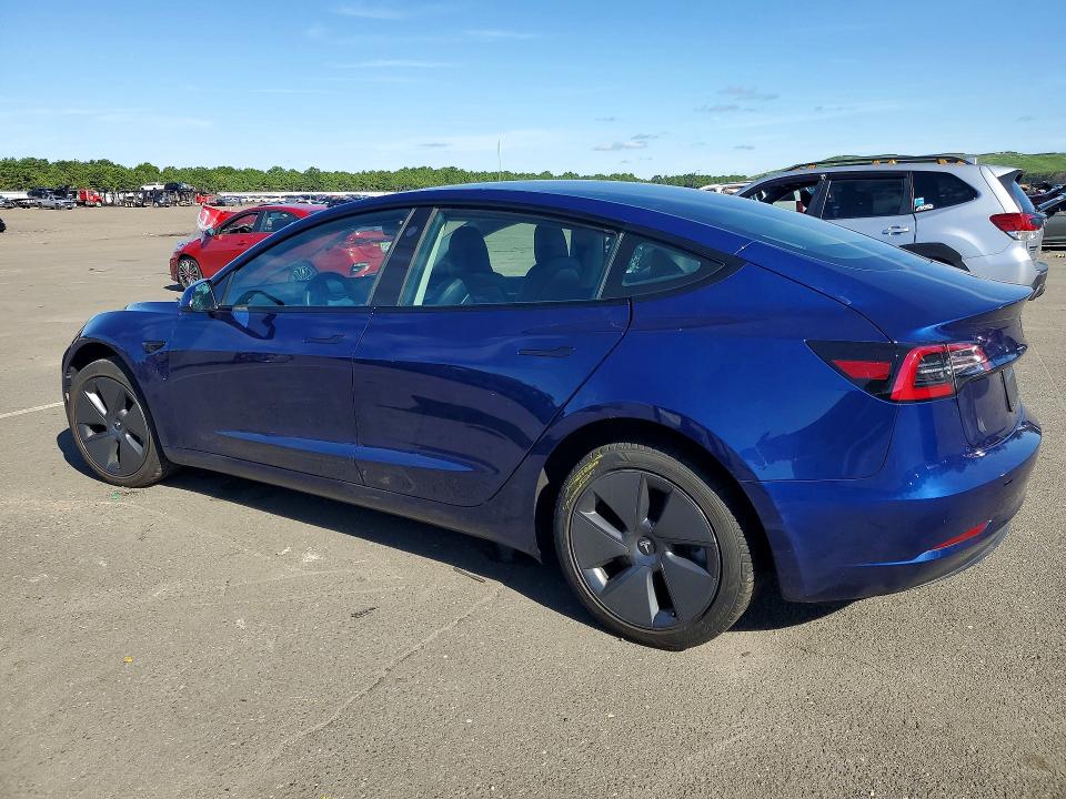 Zdjęcie 2 z aukcji – 2023 TESLA MODEL 3 z VIN 5YJ3E1EA0PF467212