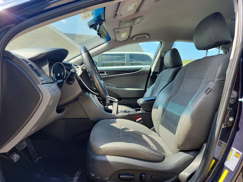 Photo 7 from auction – 2013 HYUNDAI SONATA with VIN 5NPEC4AB8DH746046