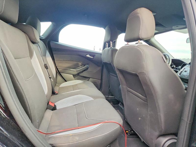 Photo 10 from auction – 2017 FORD FOCUS with VIN 1FADP3L9XHL227589