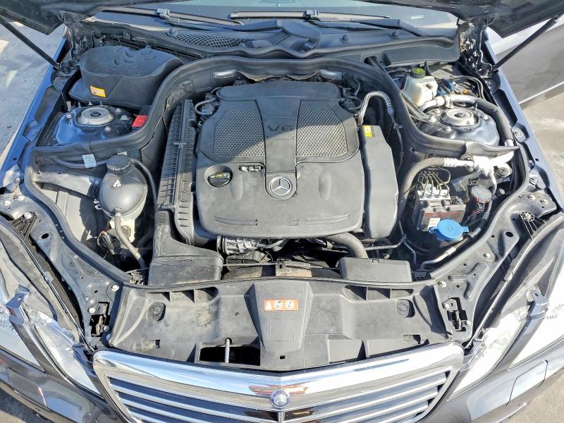 Photo 11 from auction – 2013 MERCEDES-BENZ E-CLASS with VIN WDDHF5KB5DA688550