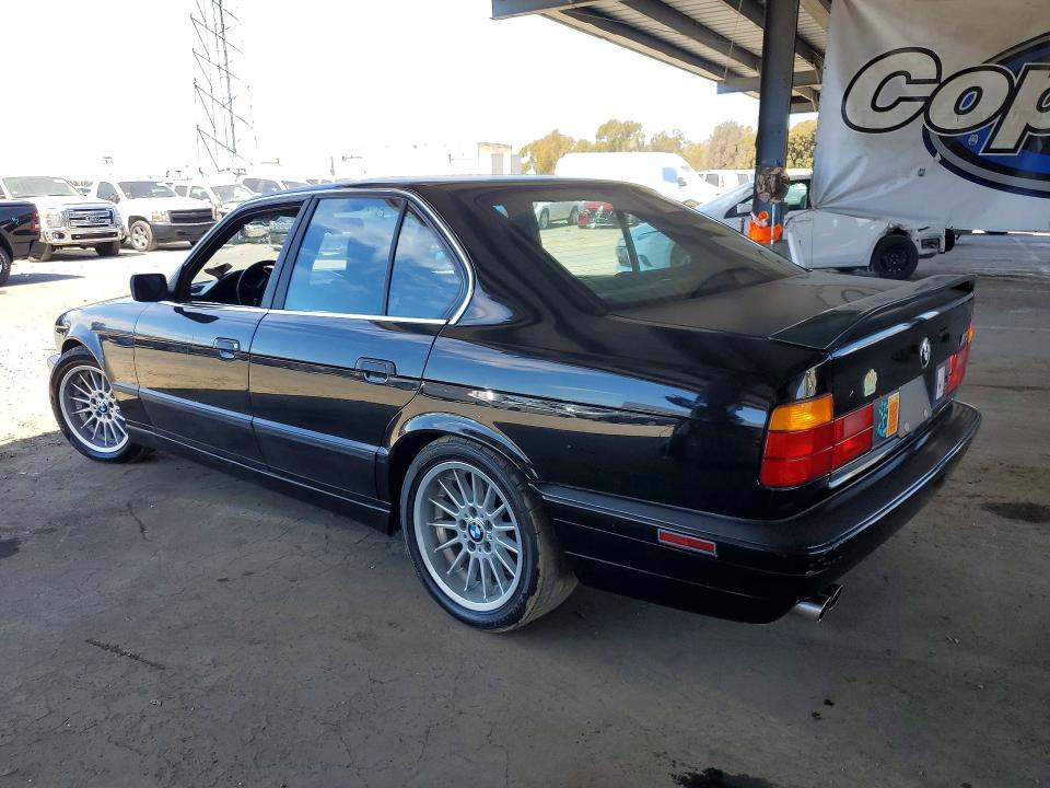 Photo 2 from auction – 1991 BMW M5 with VIN WBSHD9312MBK05127