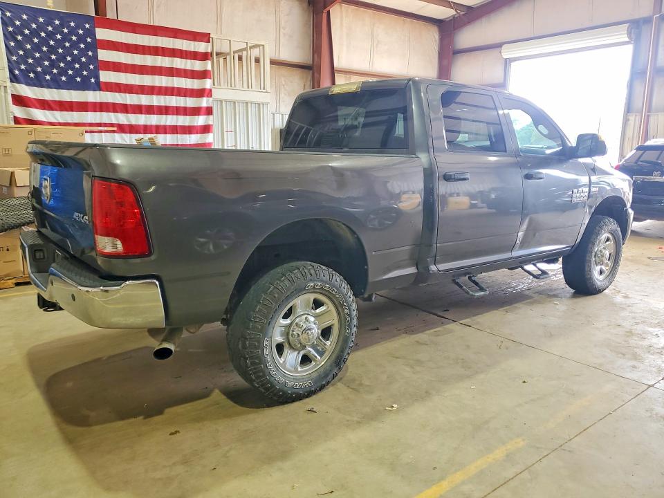 Снимка 3 от търг – 2018 RAM 2500 с VIN 3C6UR5CJ0JG300957