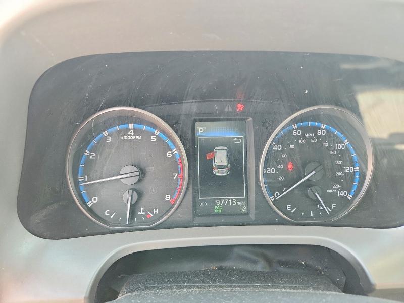 Photo 9 from auction – 2017 TOYOTA RAV4 with VIN 2T3WFREV2HW342865