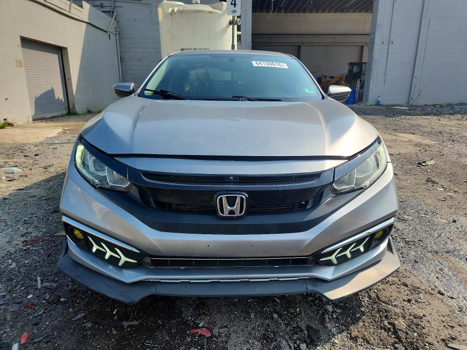 Photo 5 from auction – 2018 HONDA CIVIC with VIN 2HGFC2F54JH528199