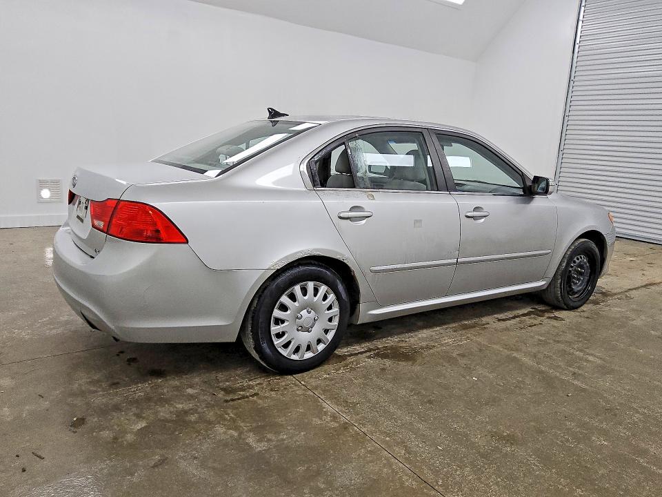 Photo 3 from auction – 2009 KIA OPTIMA with VIN KNAGE228495294577