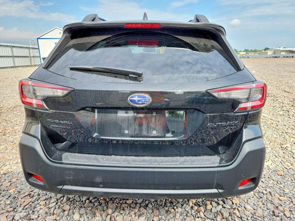 Photo 6 from auction – 2023 SUBARU OUTBACK with VIN 4S4BTGLD0P3163646