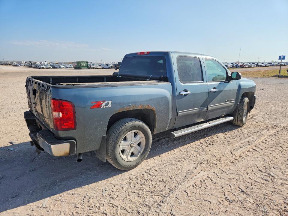 Photo 3 from auction – 2011 CHEVROLET SILVERADO with VIN 3GCPKSE31BG228952