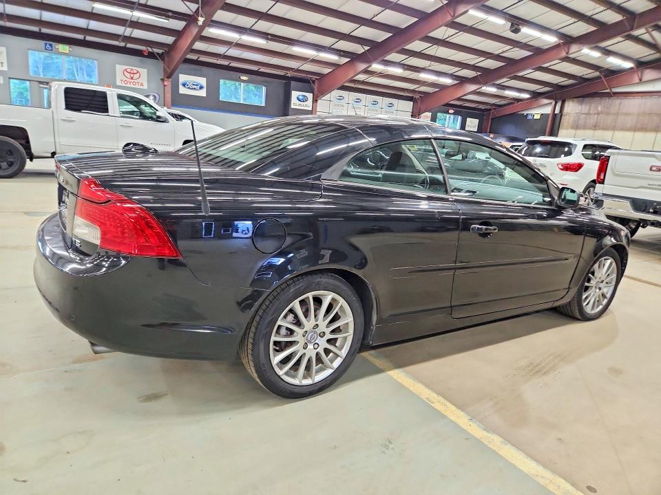 Photo 3 from auction – 2012 VOLVO C70 with VIN YV1672MC7CJ129626