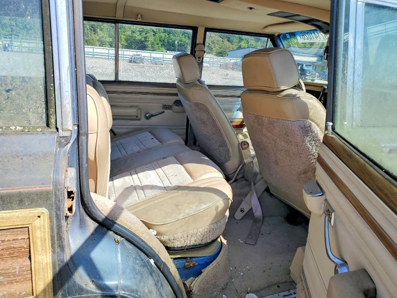 Photo 11 from auction – 1989 JEEP GRAND WAGONEER with VIN 1J4GS5878KP108622