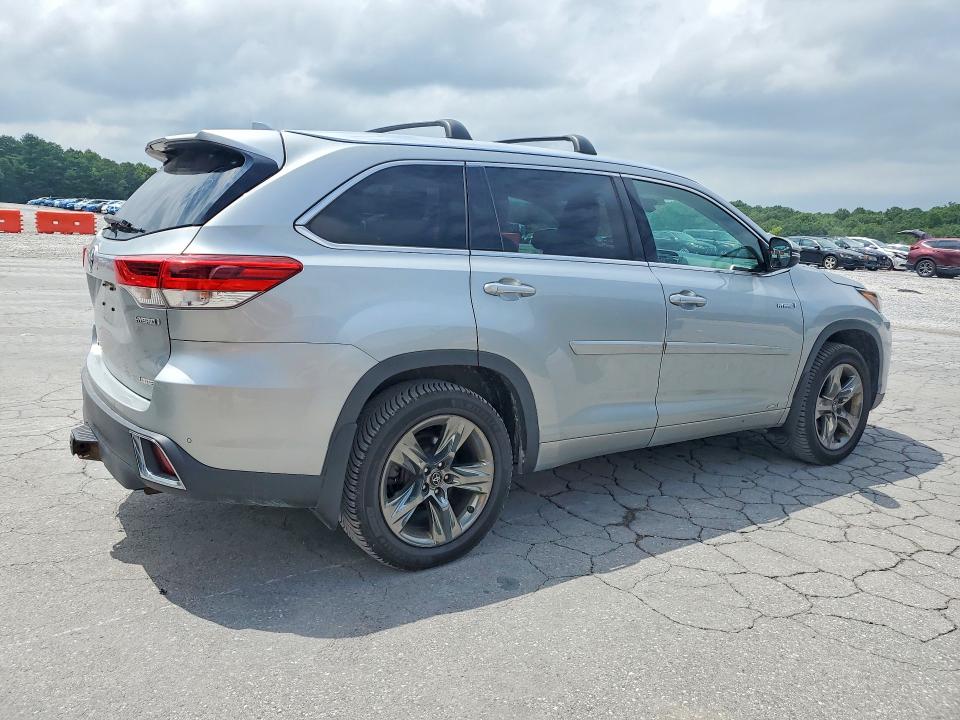 Photo 3 from auction – 2017 TOYOTA HIGHLANDER HYBRID with VIN 5TDDGRFHXHS024006