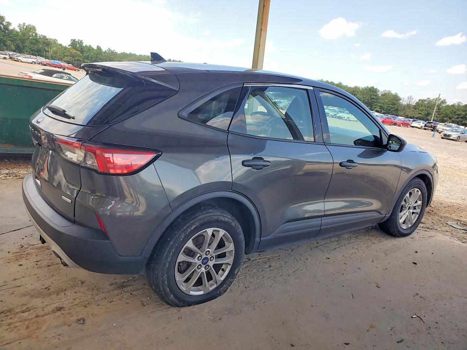 Photo 3 from auction – 2020 FORD ESCAPE with VIN 1FMCU0F61LUA57720