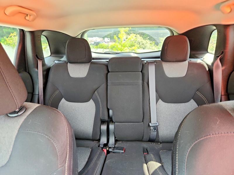 Photo 10 from auction – 2014 JEEP CHEROKEE with VIN 1C4PJLCS1EW104902