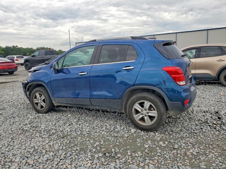 Photo 2 from auction – 2019 CHEVROLET TRAX with VIN 3GNCJPSBXKL324443