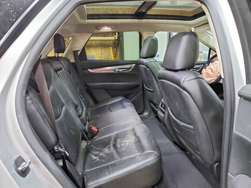 Photo 11 from auction – 2017 CADILLAC XT5 with VIN 1GYKNDRS9HZ254958