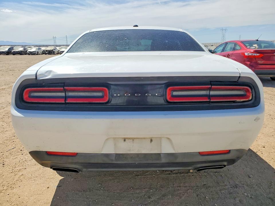 Photo 6 from auction – 2016 DODGE CHALLENGER with VIN 2C3CDZAGXGH107813