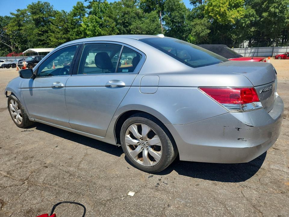 Photo 2 from auction – 2010 HONDA ACCORD with VIN 1HGCP2F89AA044089