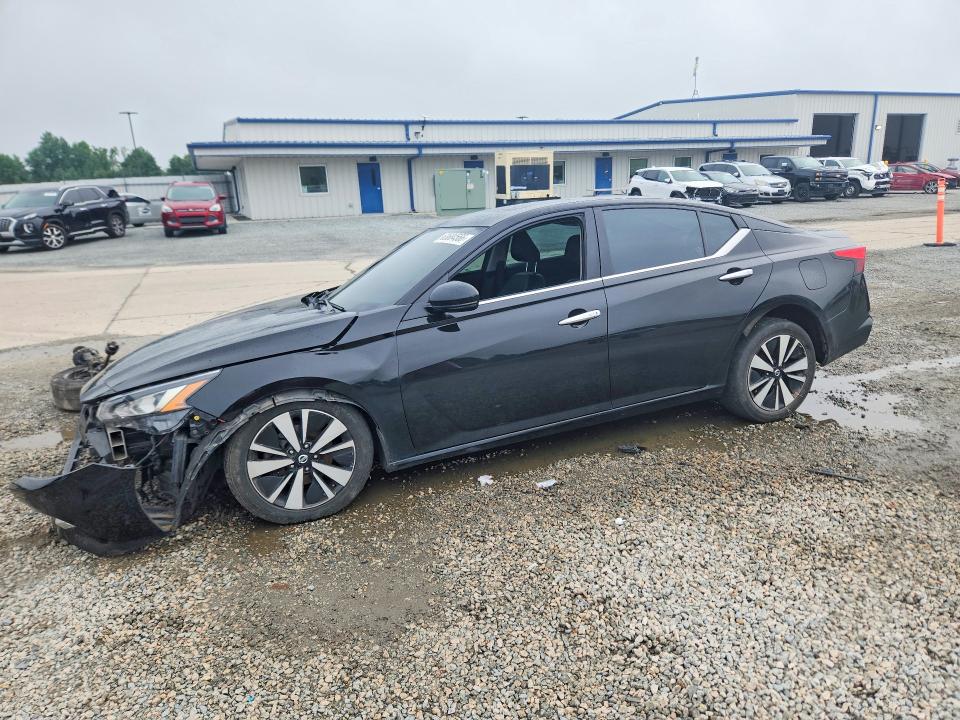 NISSAN ALTIMA 2019 with VIN 1N4BL4EV5KC248859 - Photo from auction