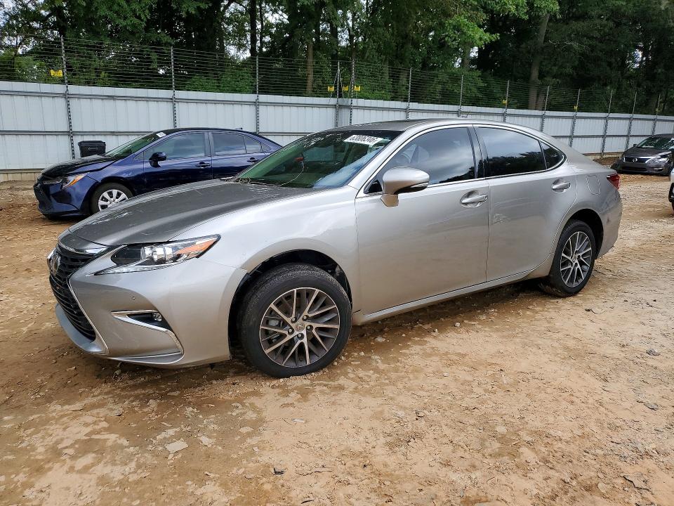 LEXUS ES 2017 with VIN 58ABK1GG0HU046030 - Photo from auction
