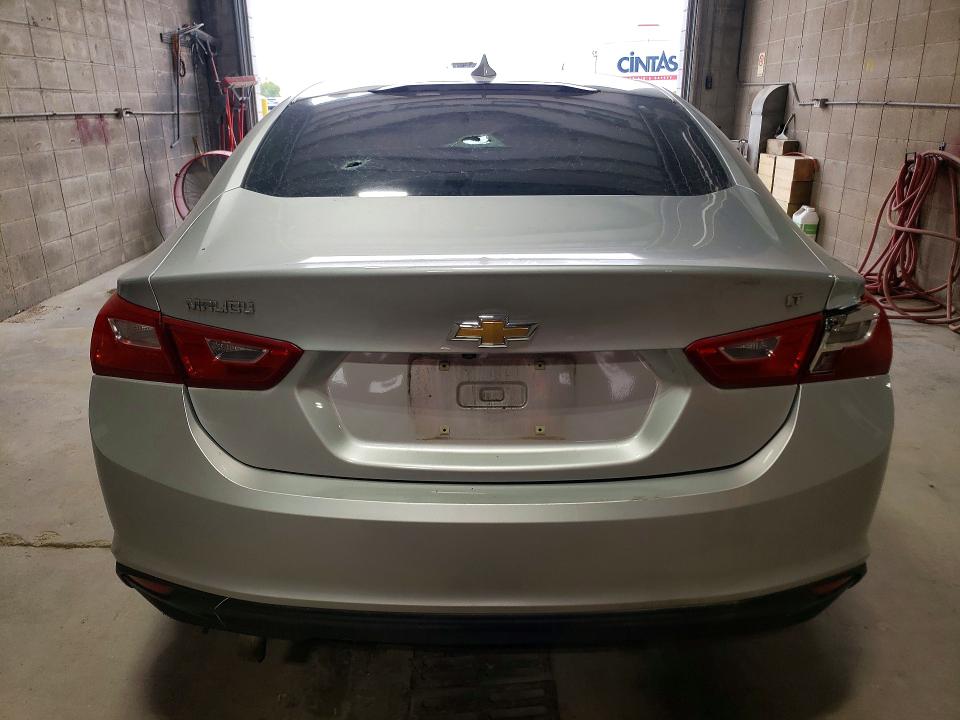 Photo 6 from auction – 2018 CHEVROLET MALIBU with VIN 1G1ZD5ST8JF258919