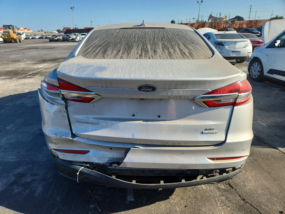 Photo 6 from auction – 2019 FORD FUSION with VIN 3FA6P0HD4KR238617