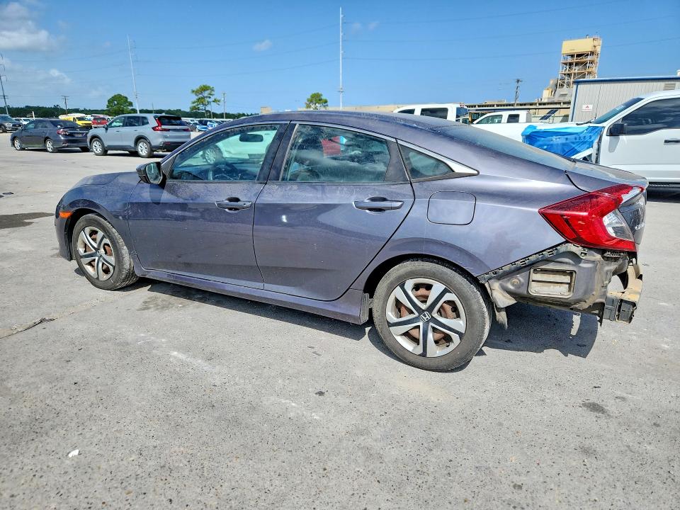 Photo 2 from auction – 2016 HONDA CIVIC with VIN 2HGFC2F53GH511550