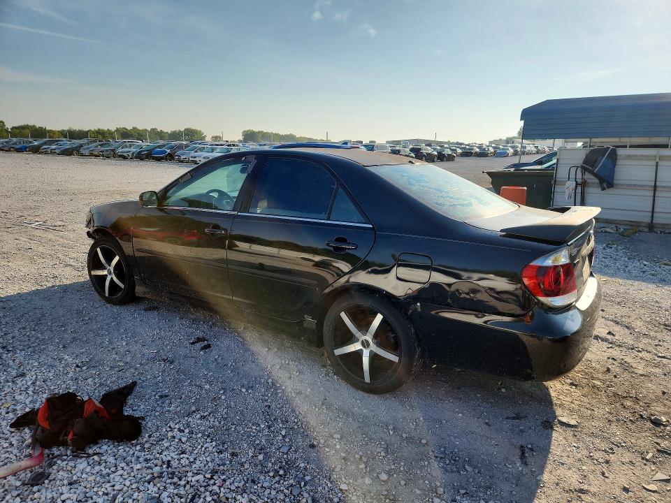 Photo 2 from auction – 2006 TOYOTA CAMRY with VIN 4T1BE32K36U117918