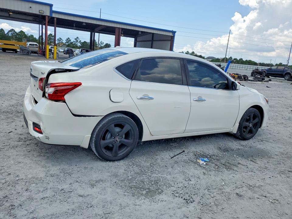 Photo 3 from auction – 2016 NISSAN SENTRA with VIN 3N1AB7AP1GL675410