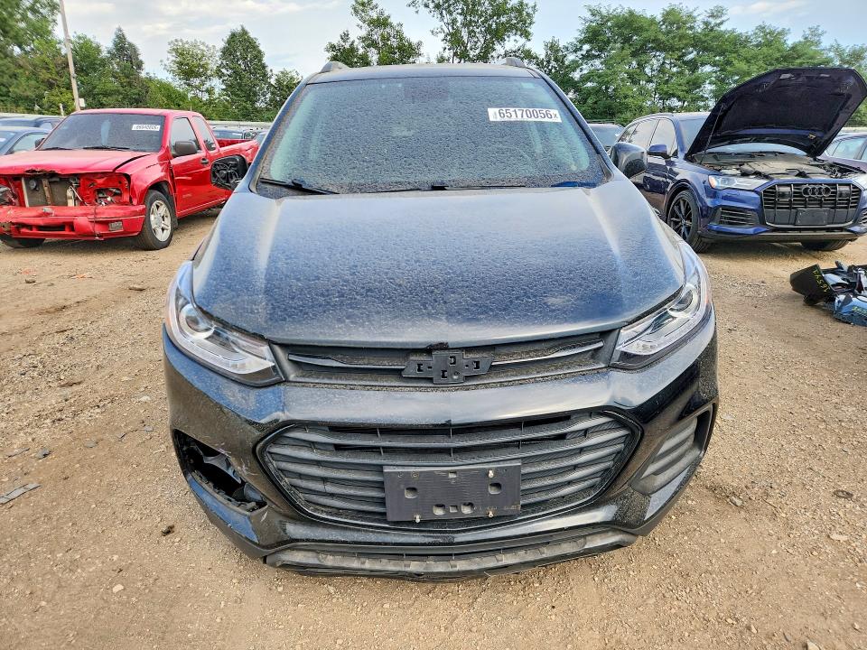 Photo 5 from auction – 2018 CHEVROLET TRAX with VIN 3GNCJPSB3JL368637