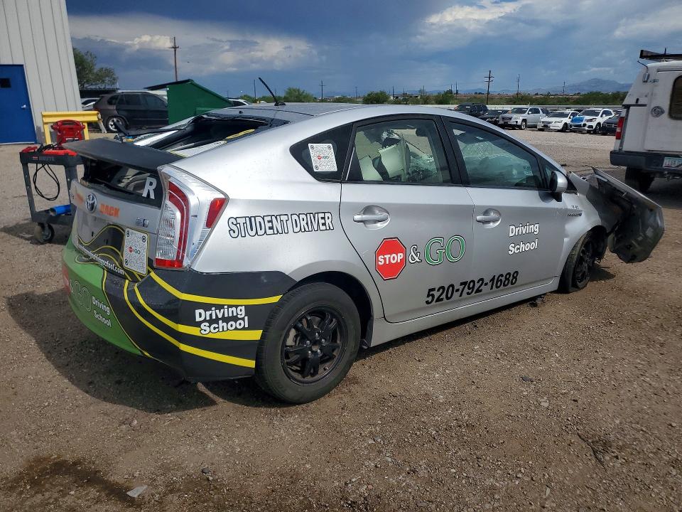 Photo 3 from auction – 2012 TOYOTA PRIUS with VIN JTDKN3DU7C5477461