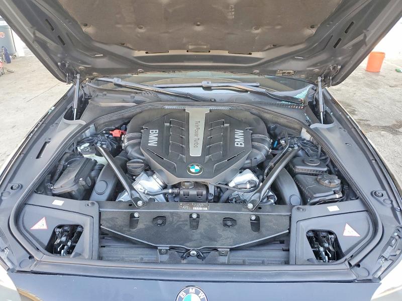 Photo 11 from auction – 2012 BMW 550 with VIN WBAFR9C52CDV58857