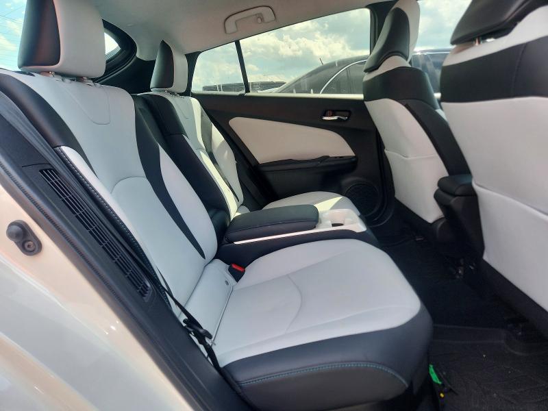 Photo 10 from auction – 2018 TOYOTA PRIUS PRIME with VIN JTDKARFP4J3087108