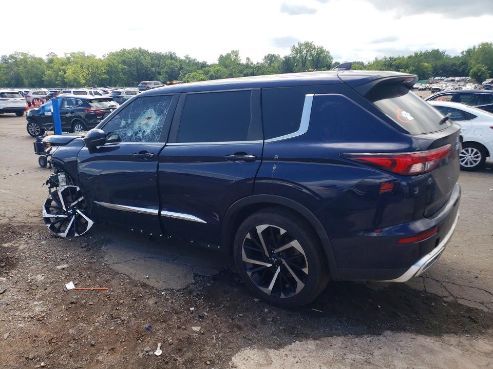 Photo 2 from auction – 2023 MITSUBISHI OUTLANDER with VIN JA4J4UA83PZ007142
