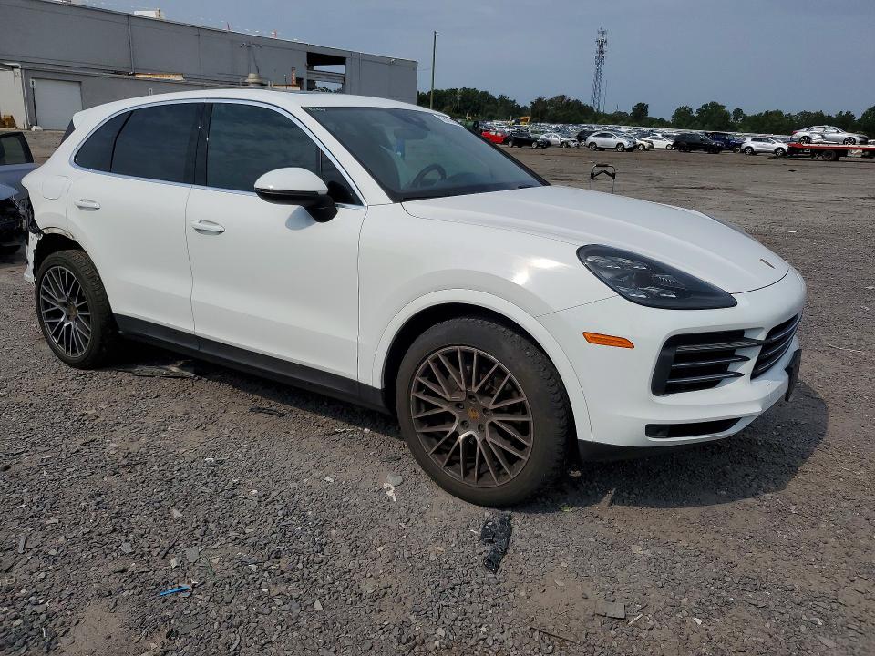Photo 4 from auction – 2020 PORSCHE CAYENNE with VIN WP1AA2AY4LDA04386