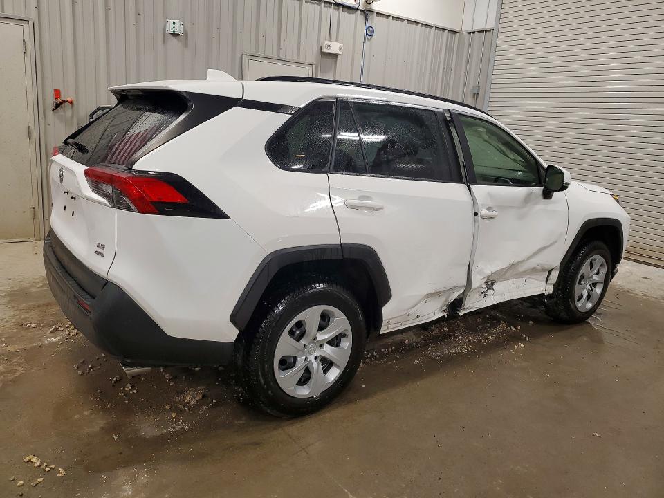 Photo 3 from auction – 2019 TOYOTA RAV4 with VIN JTMG1RFV3KD047456