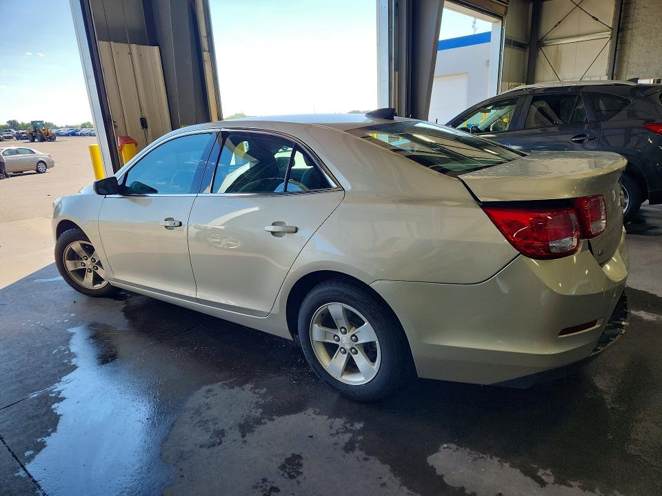 Photo 2 from auction – 2015 CHEVROLET MALIBU with VIN 1G11B5SL0FF234060