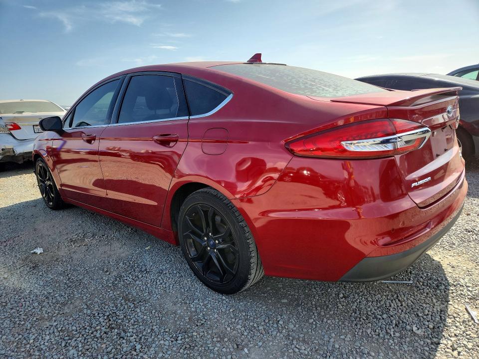 Photo 2 from auction – 2020 FORD FUSION with VIN 3FA6P0HD7LR234658