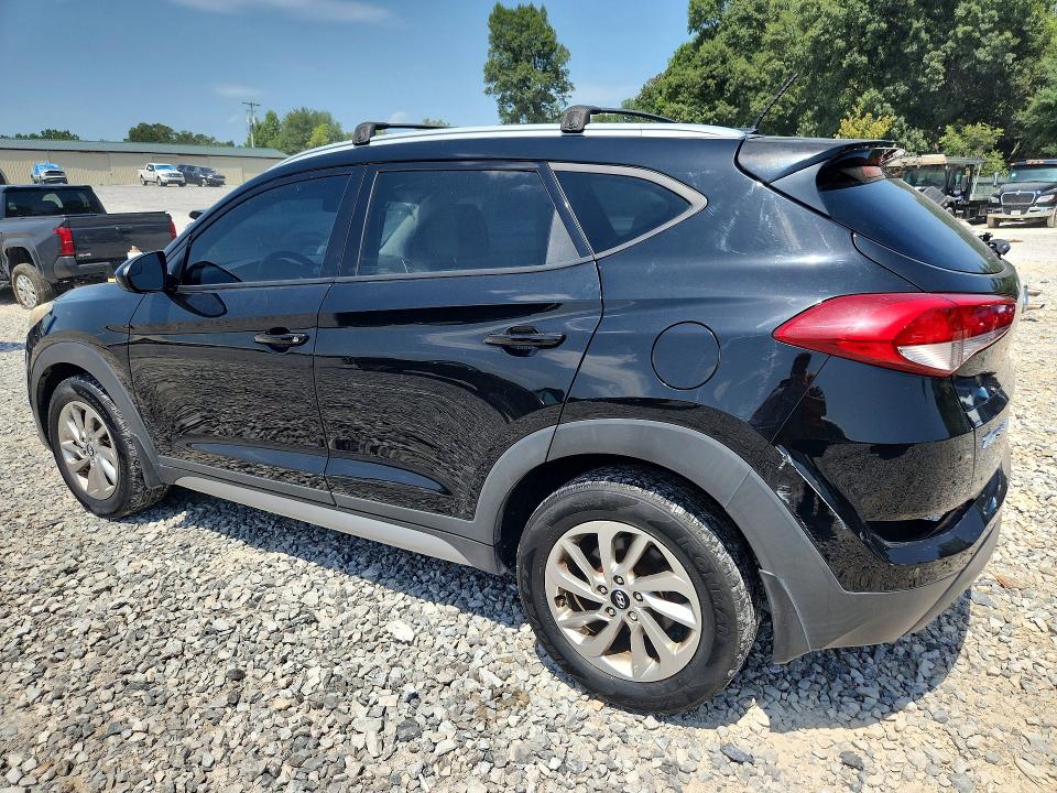 Photo 2 from auction – 2017 HYUNDAI TUCSON with VIN KM8J3CA4XHU262204