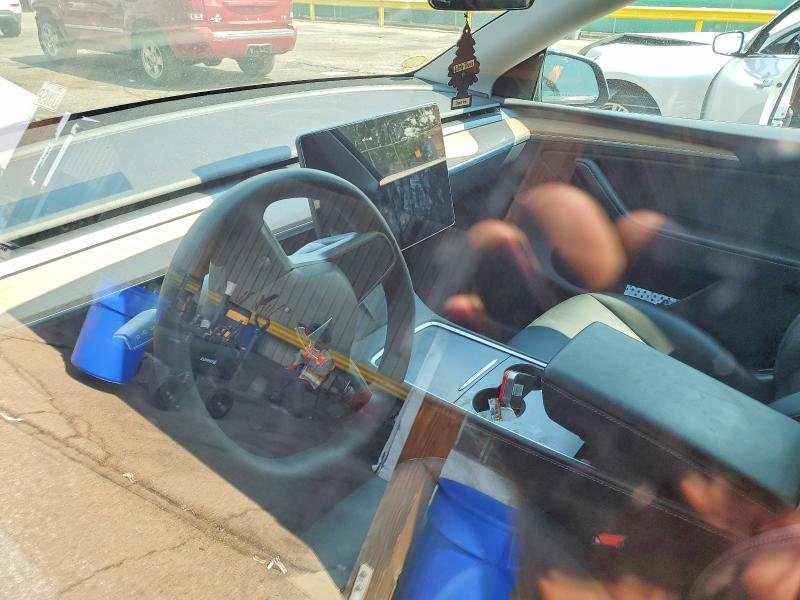 Photo 8 from auction – 2023 TESLA MODEL Y with VIN 7SAYGDEE8PA176607