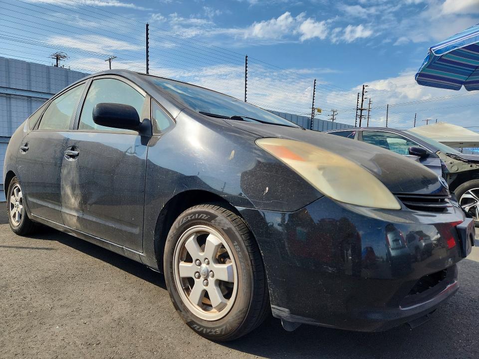 Photo 4 from auction – 2005 TOYOTA PRIUS with VIN JTDKB20U753059683