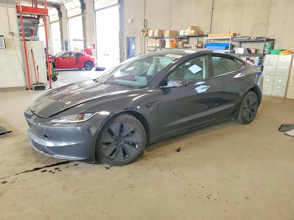 Foto 1 de la subasta – 2024 TESLA MODEL 3 con VIN 5YJ3E1EA7RF771219